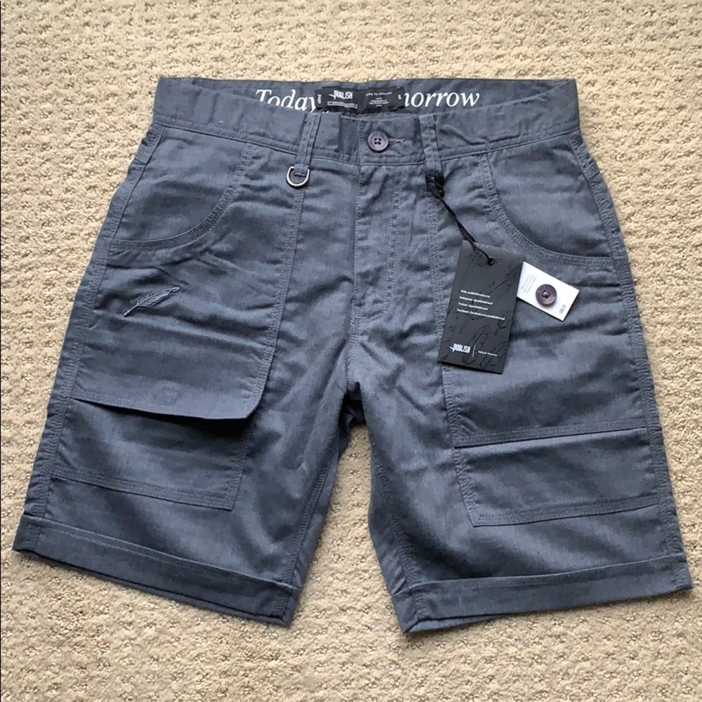 Publish Men’s Short